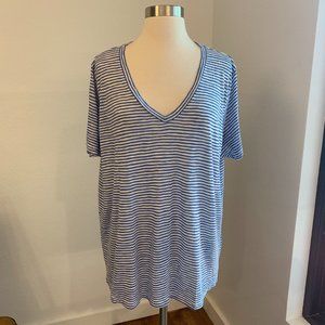 NWT Vineyard Vines Julisa Linen V-Neck Knit Tee, Sz L